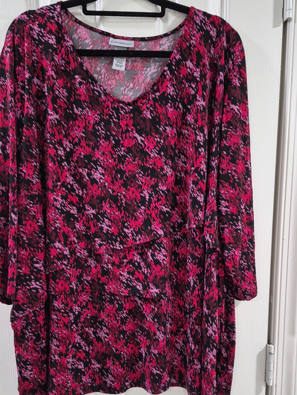 Catherines Fuchsia, Hot Pink & Black Abstract Print V-Neck Tunic